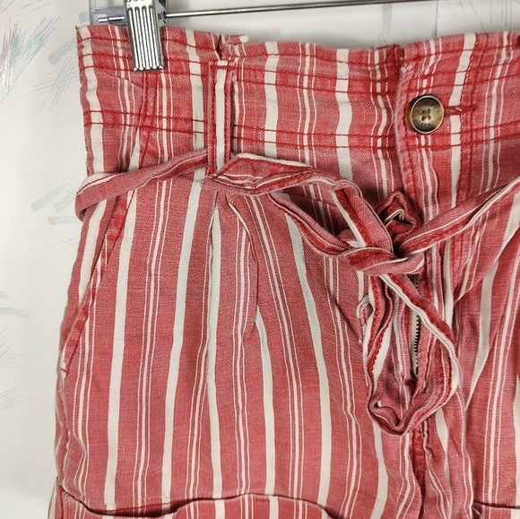 American Eagle Red Striped Linen Shorts Belted - Picture 4 of 10